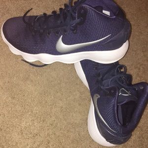 Basketball tennis shoes/ Midnight navy color